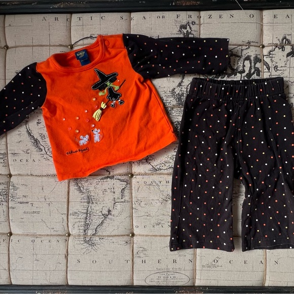 Bundle of baby girls Halloween clothes. - Picture 2 of 5